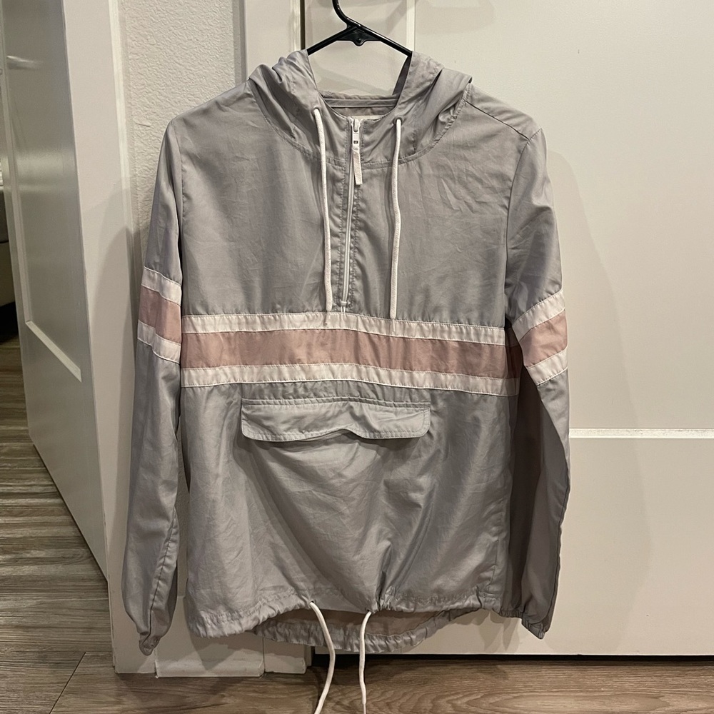 Zumiez Gray and Pink Windbreaker S